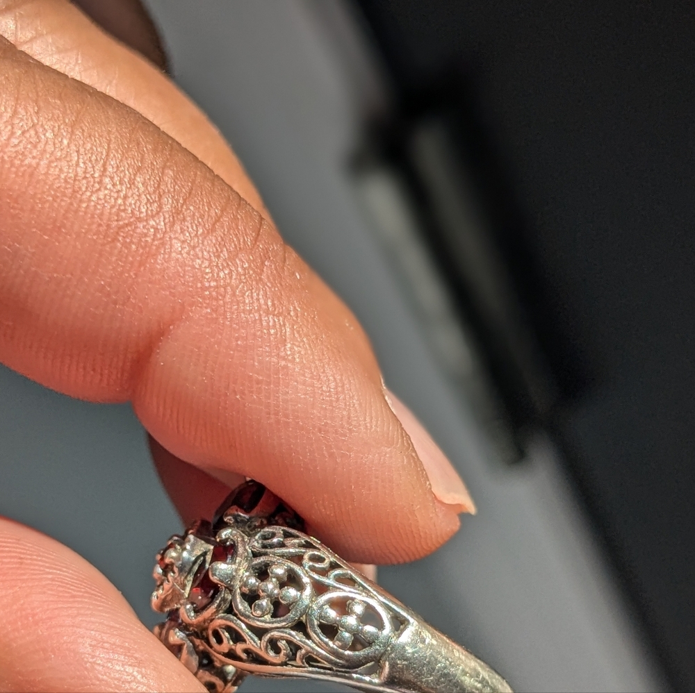 Vintage Designer CNA Garnet Sterling Silver Ring - Picture 3 of 13